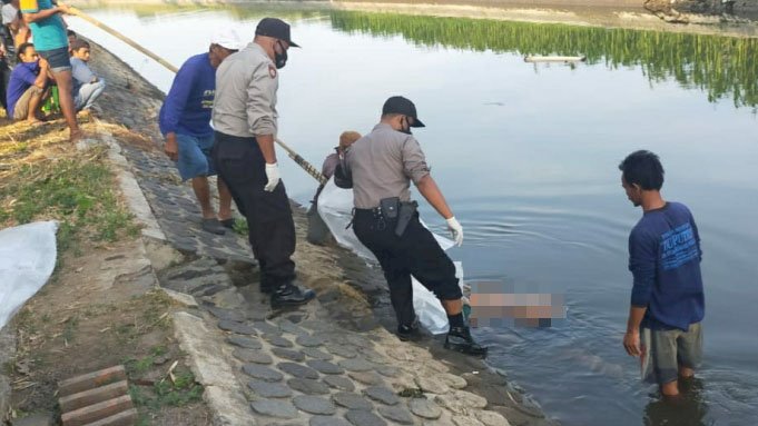 Jasad Wanita tanpa Identitas Ditemukan Mengambang di Sungai