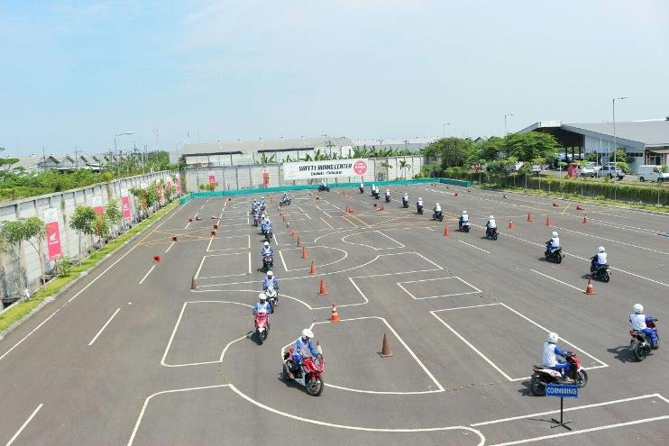 MPM Safety Riding Course Hadir untuk Masyarakat
