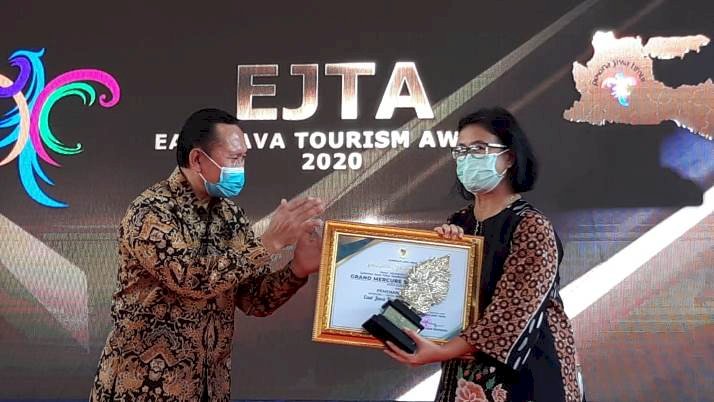 Grand Mercure Surabaya City Raih Penghargaan Hotel Terbaik