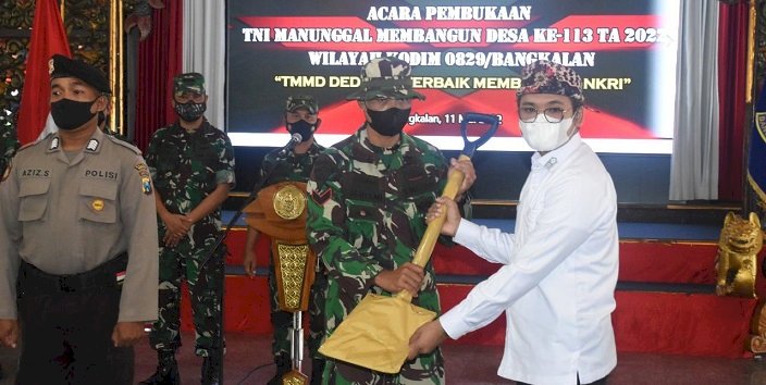 TMMD Ke-113 Kodim 0829/Bangkalan Resmi Dibuka Bupati R Abdul Latif Amin Imron