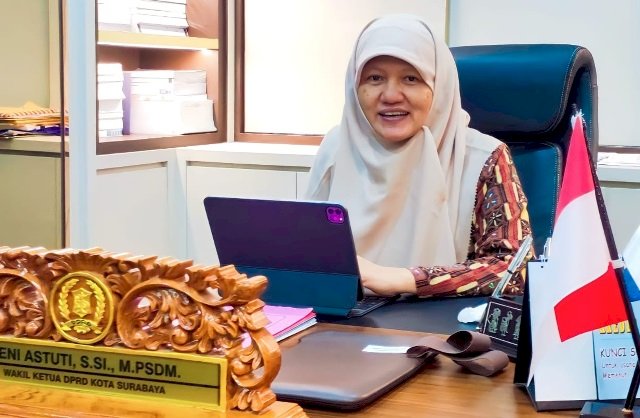Pimpinan DPRD Ajak Pelajar Lulus SNBP 2023 Manfaatkan Beasiswa dari Pemkot Surabaya