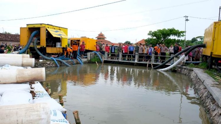 Segera Normalisasi Sungai dan Bongkar Bangli