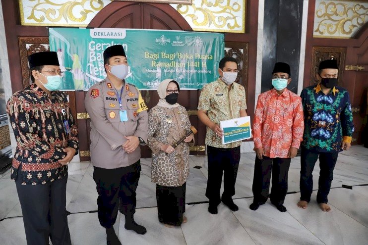 Jelang Ramadan, Bupati Jombang Launching Gerakan Bahagia Bersama Tetangga