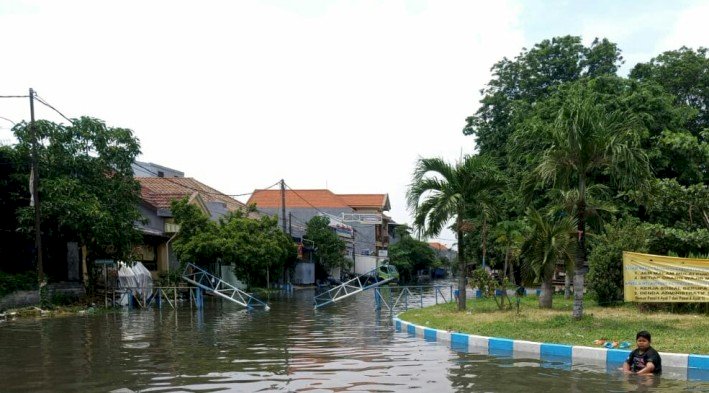 Banjir di Dua Desa akibat Tingginya Permukaan Air Laut