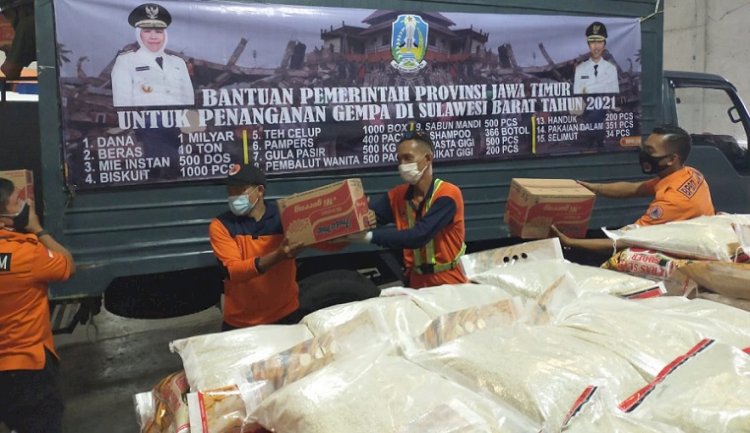 Jatim Kirim Bantuan Beras 20 Ton dan Uang Rp 2 M untuk Korban Bencana Sulbar-Kalsel
