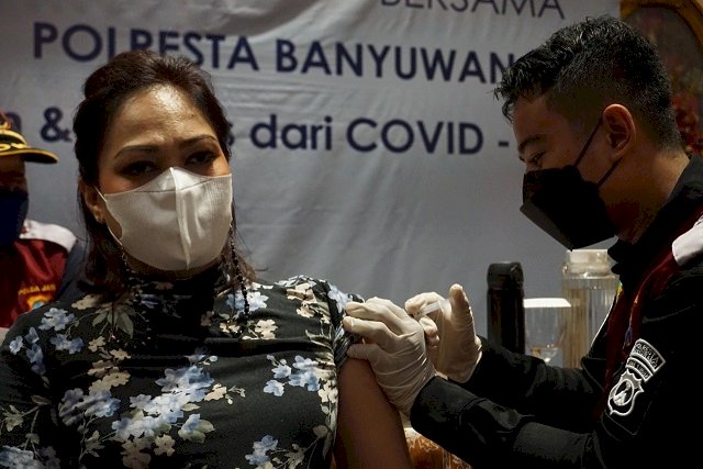 Aston Banyuwangi Gandeng Polresta Gelar Vaksinasi Booster