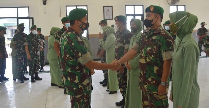 10 Anggota TNI Kodim Tuban Naik Pangkat