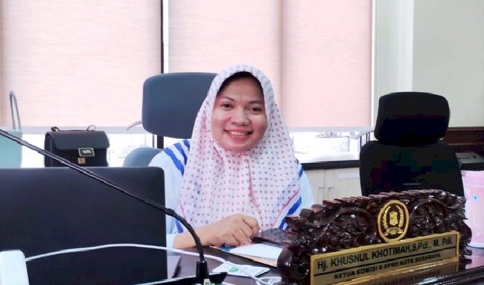 Komisi D DPRD Surabaya Desak Besiswa SMA untuk Semua Siswa MBR Dipermudah