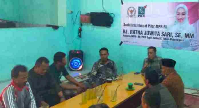 Anggota MPR RI, Hj Ratna Juwita Sosialisasi Empat Pilar di Bojonegoro