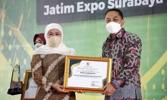 Surabaya Raih Penghargaan Peduli Ketahanan Pangan 2022, Optimalkan Lahan BTKD  hingga Kurangi Pengangguran   