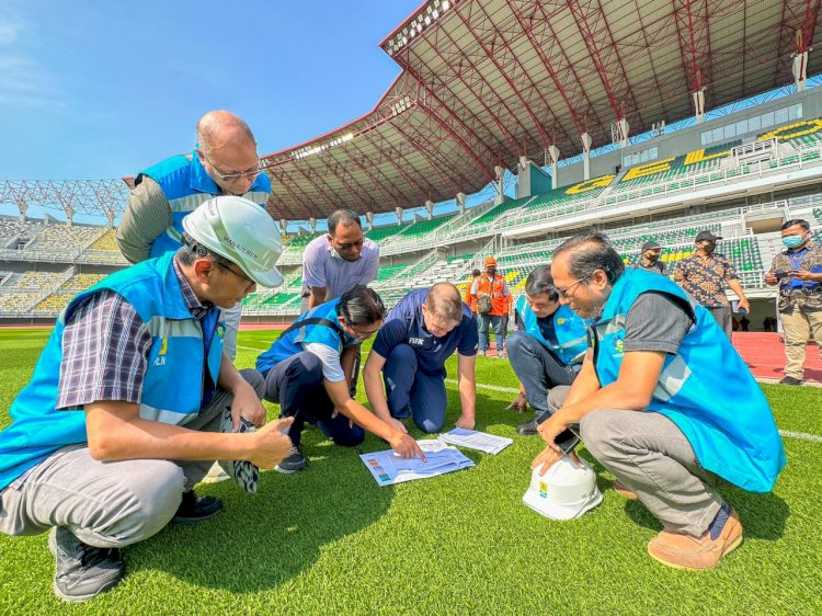 PLN Berkomitmen Siapkan Suplai Pasokan Listrik Tanpa Kedip pada Gelaran Piala Dunia U-20 di Stadion Gelora Bung Tomo