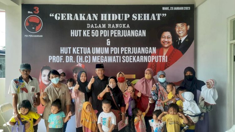 Rayakan HUT Megawati,  Kader PDIP Beri Makanan Bergizi Ibu Hamil