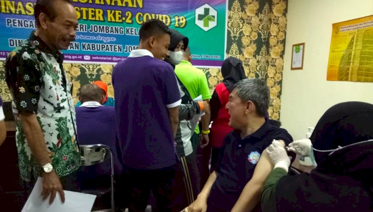 Pengadilan Negeri Jombang Gelar Vaksinasi Booster Dosis Dua