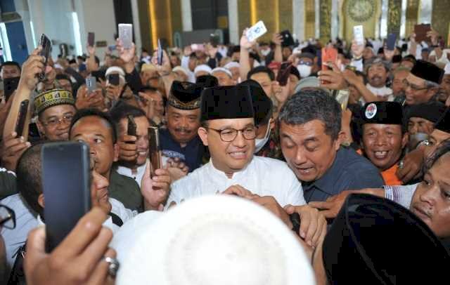  Lawatan ke Kampung Halamannya di Surabaya, Anies Disambut Teriakan Presiden
