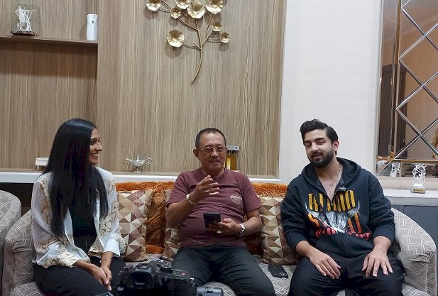 Bintang India ANTV Sapa Surabaya di Podcast Wawali Armuji
