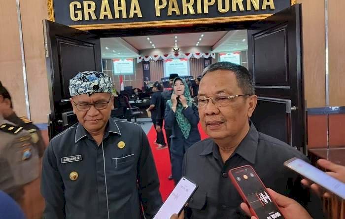 Rapat Paripurna DPRD Bondowoso , Pj Bupati Bambang Soekwanto Jelaskan Raperda Pajak dan Retribusi Daerah
