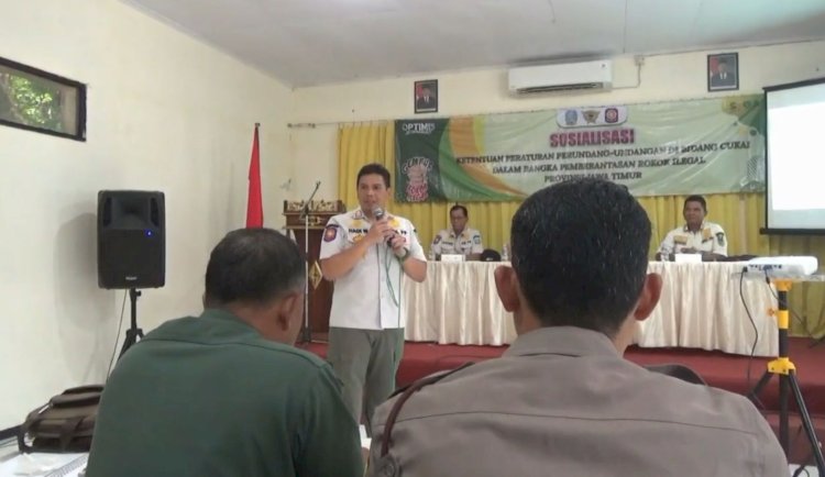 Tekan Peredaran Rokok Ilegal,  Satpol PP  Jawa Timur Edukasi Warga di Tuban