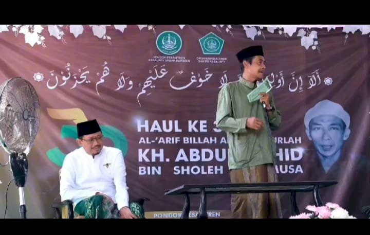 KH.Shonhaji Abdul Wahid Berharap Mas Dion Bupati 2024 Serta Diamini 10 ribu Jama'ahnya