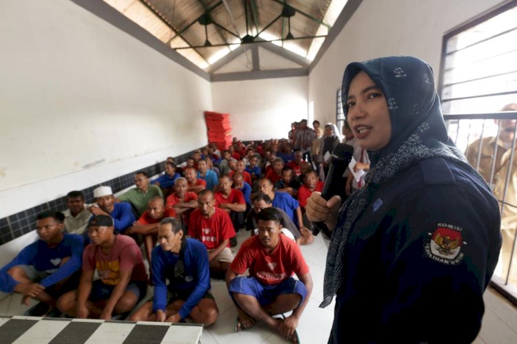 Ketika Penghuni Liponsos Ikuti Sosialisasi Pemilu oleh KPU Surabaya