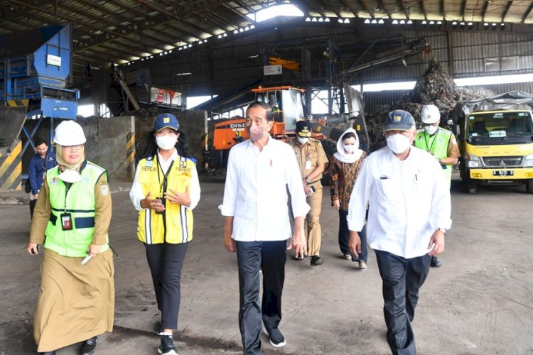 Jokowi Kunjungi Fasilitas RDF Plant Pertama di Indonesia